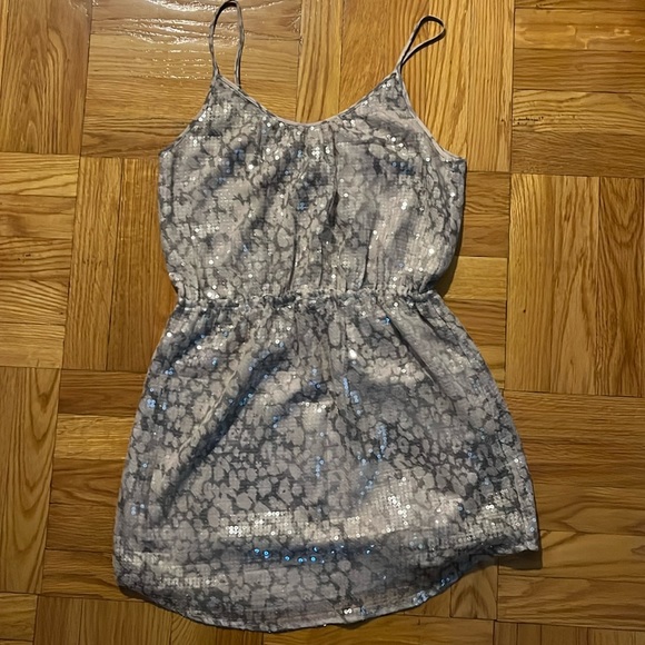 Super cute dress - Picture 1 of 3